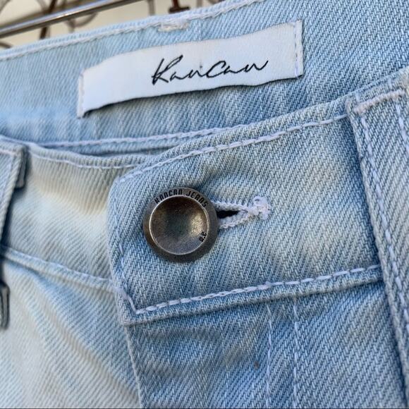 KanCan mid rise boyfriend fit distressed jean shorts Size 24 - Picture 5 of 9